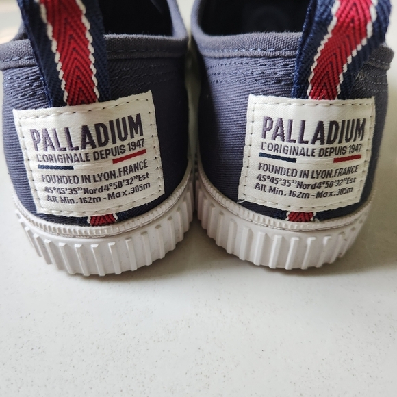 PALLADIUM Easy Lace canvas sneakers women's size 7 navy - Picture 2 of 11